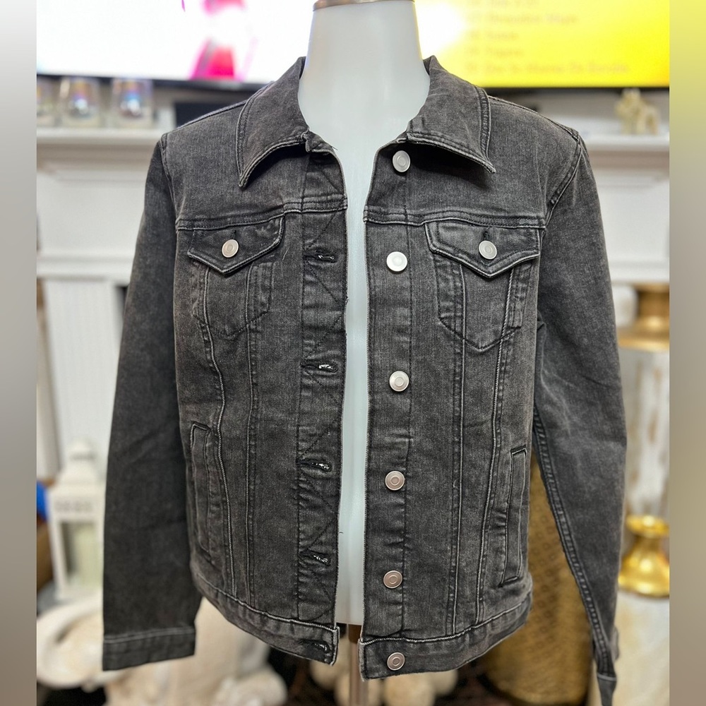 Time and True Gray Jean Jacket Size Small